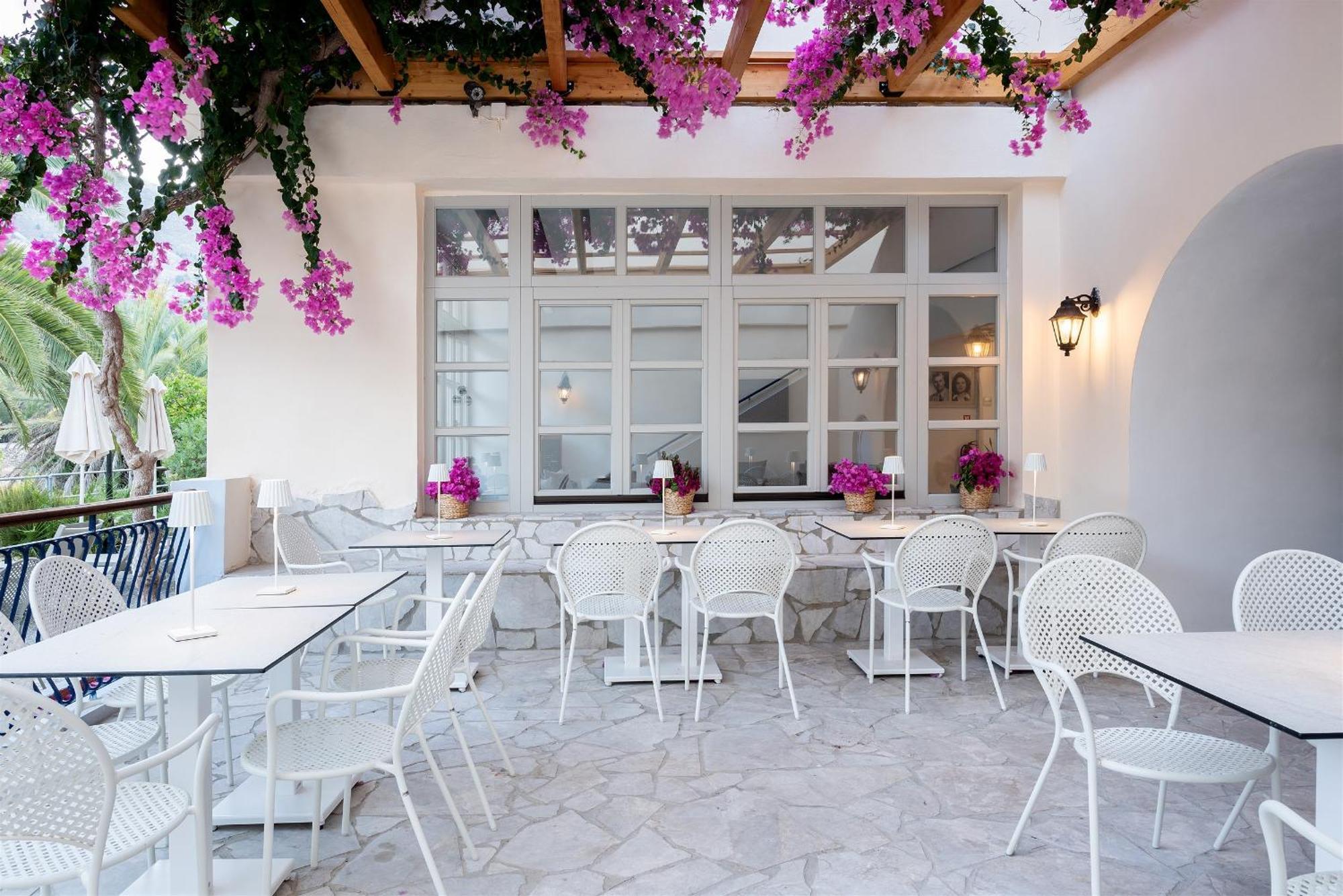 Pedi Beach Hotel Symi Exterior foto